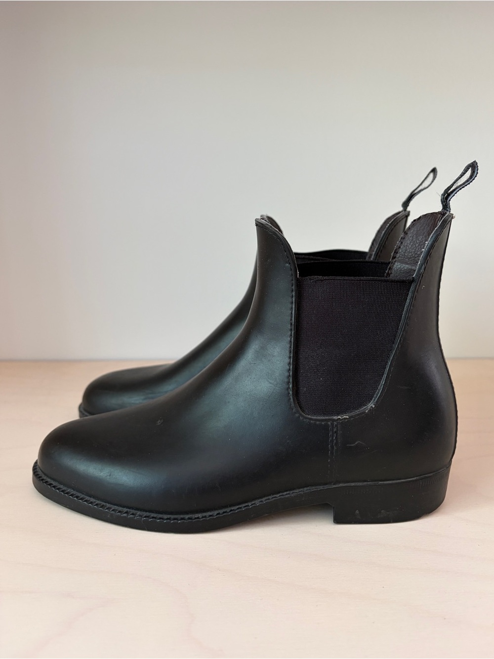 Aigle Rain Boots Chelsea-style, Black Size 7 - Picture 3 of 6